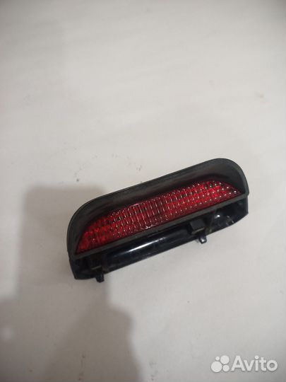 Стоп сигнал Рено Сандеро