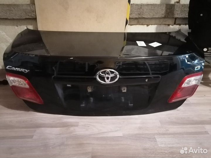 Крышка багажника Toyota Camry ACV40 в сборе