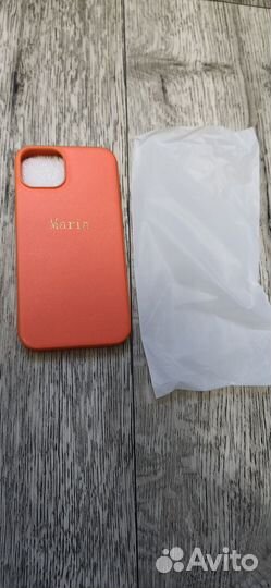 Чехол на iPhone 13