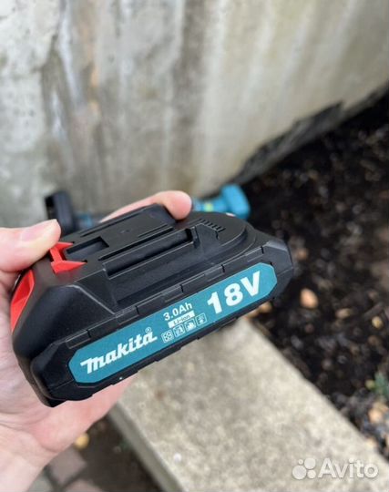 Вибро присоска Makita 36v для поитеи
