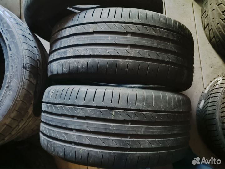 Continental ContiPremiumContact 5 235/45 R17