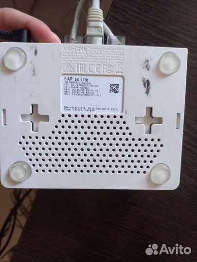 Роутер Mikrotik Hap AC lite