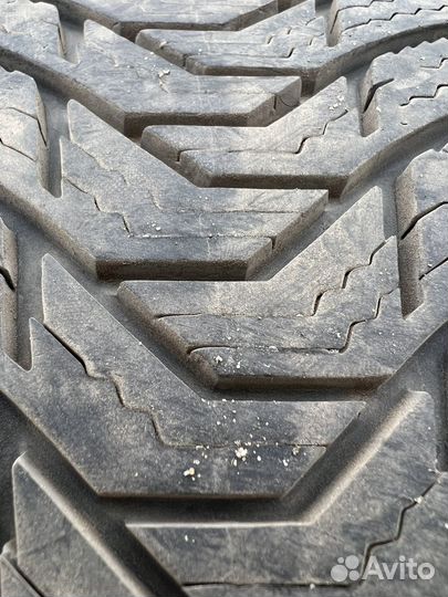 Michelin X-Ice North 3 215/50 R17 95T