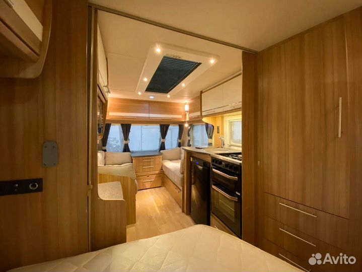 Прицеп-дача Lunar Quasar, 2017