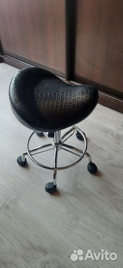 Стул седло для мастера