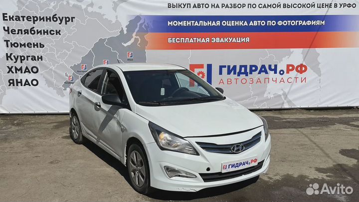 Стекло заднее Hyundai Solaris (RB) 87110-1R010