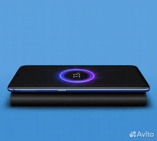 Внешний аккумулятор с беспроводной зарядкой Xiaomi