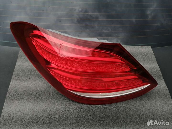 Фонарь задний левый mercedes w213 под вос-ние