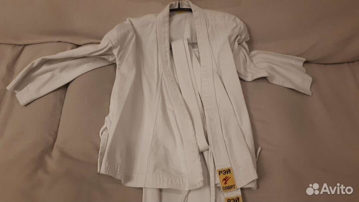 Костюм для занятий спортом