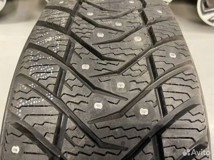 Yokohama IceGuard Stud IG65 225/55 R16 99T