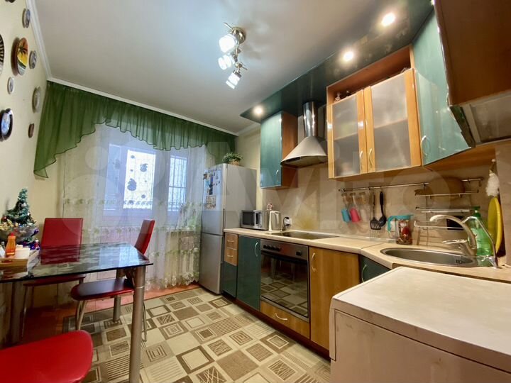 2-к. квартира, 55 м², 6/10 эт.