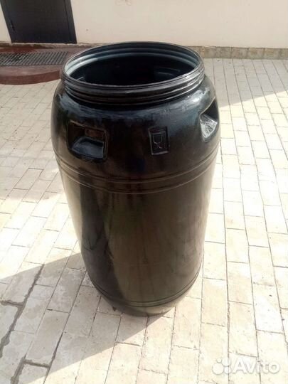 Бочка пластиковая 260 литров