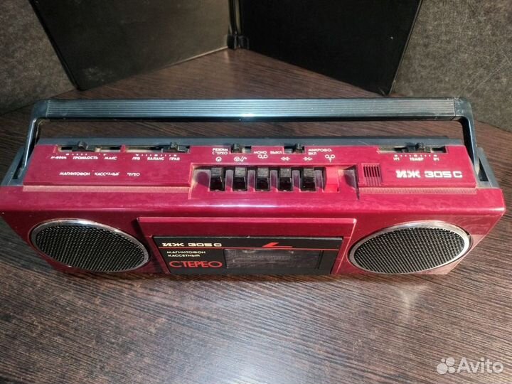 Кассетный магнитофон иж-305С