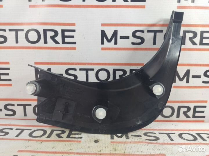 Накладка на порог салона передняя левая Bmw