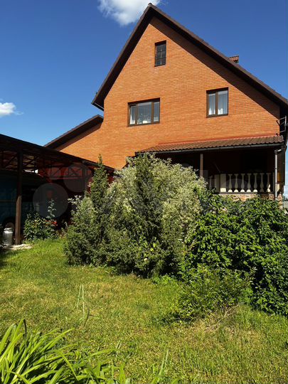 Дом 246,8 м² на участке 17 сот.