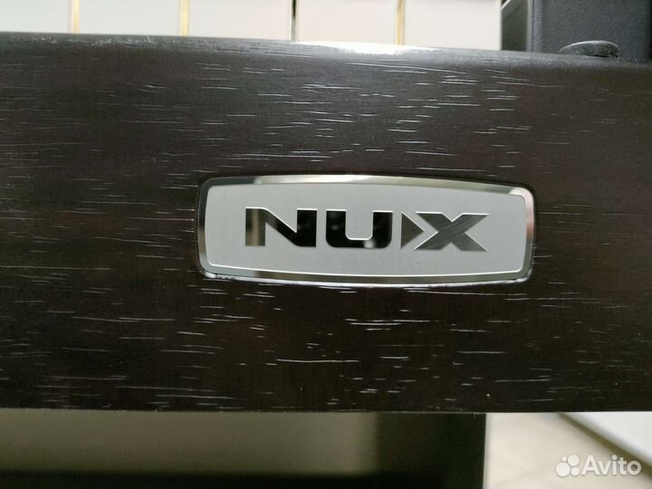 Цифровое фортепиано пианино NUX WK-400