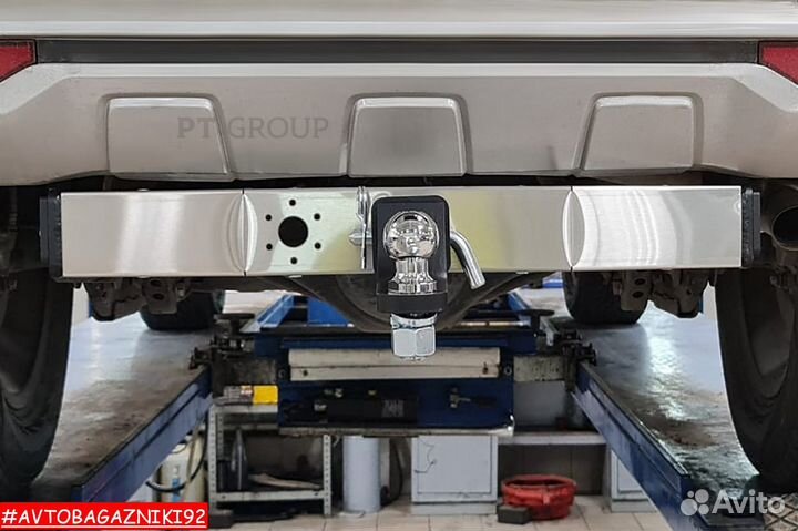 Фаркоп под квадрат на Mitsubishi Pajero Sport 3