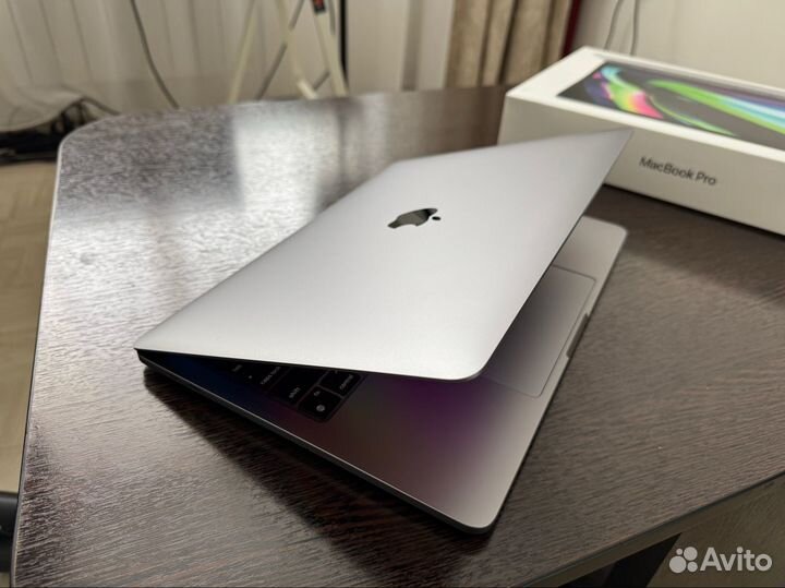 Ноутбук Macbook Pro m2