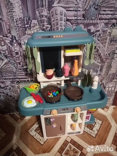 Детская кухня с паром, музыкой и светом.Подарок