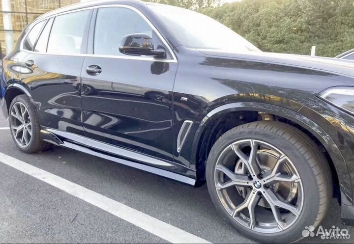 Лезвия порогов BMW X5 G05 полноразмерные