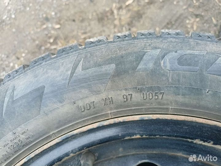 Pirelli Ice Zero 195/60 R15 88