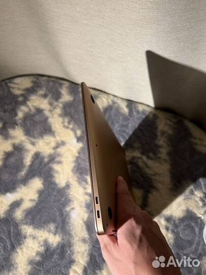 MacBook Air 2020 M1 8/256 Акб 84 Gold