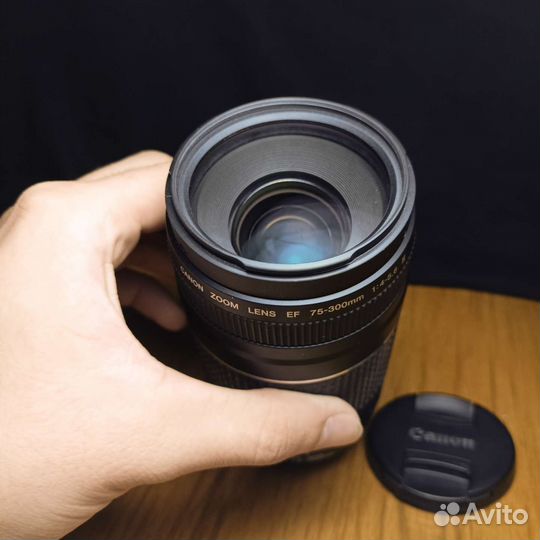 Canon EOS 600D 18-55mm + 50mm + 75-300mm