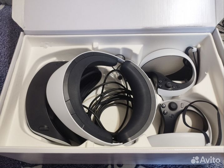 Продам виртуальные очки ps5 vr2