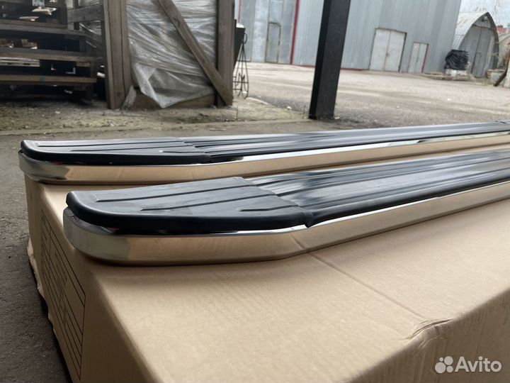 Пороги Mitsubishi Pajero Sport 2