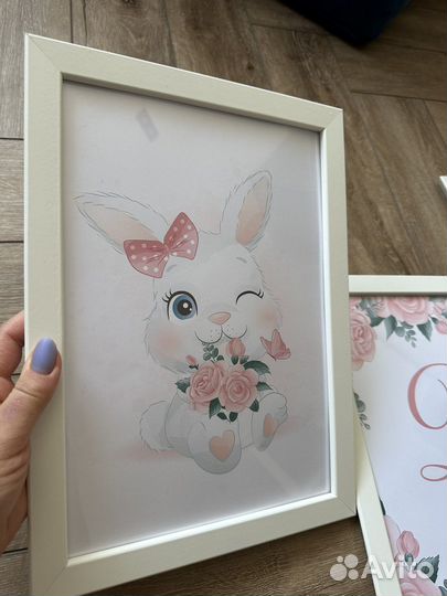 Постеры для девочки в комнату