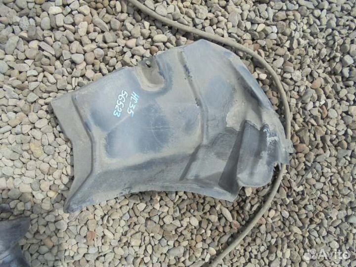 Защита горловины бензобака Nissan Laurel HC35