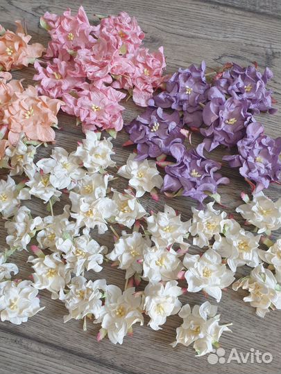 Бумажные цветы гардения