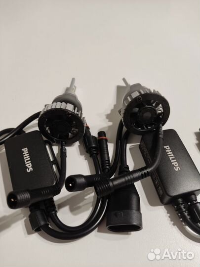 Лампа светодиодная HIR2 Philips