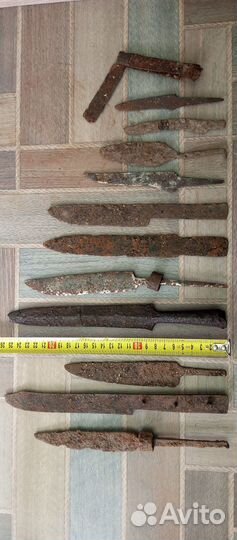 Старинные ножи