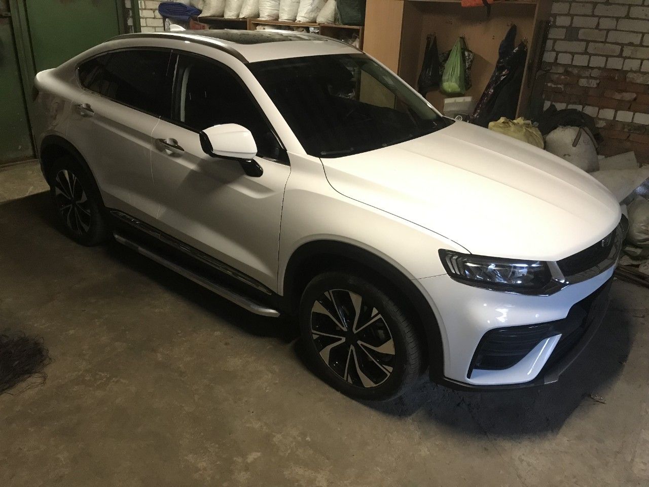 Geely Tugella: фото владельца