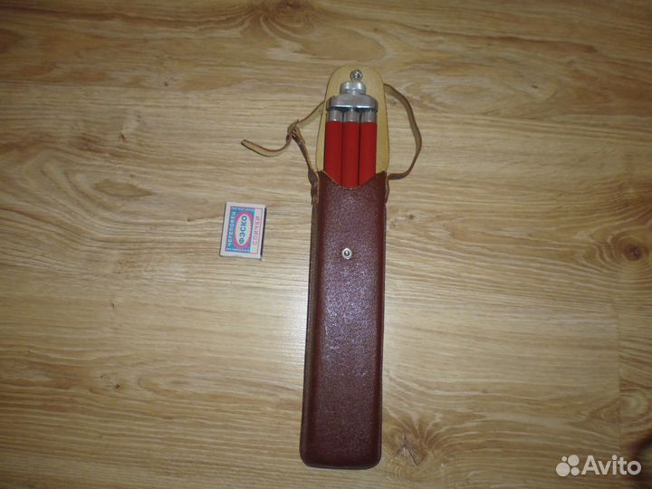 Фото- и видео- штатив 