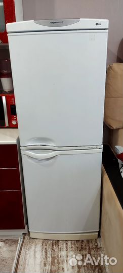 Холодильник LG