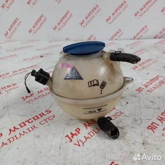 Бачок расширительный Volkswagen Golf 5 BVY 2006