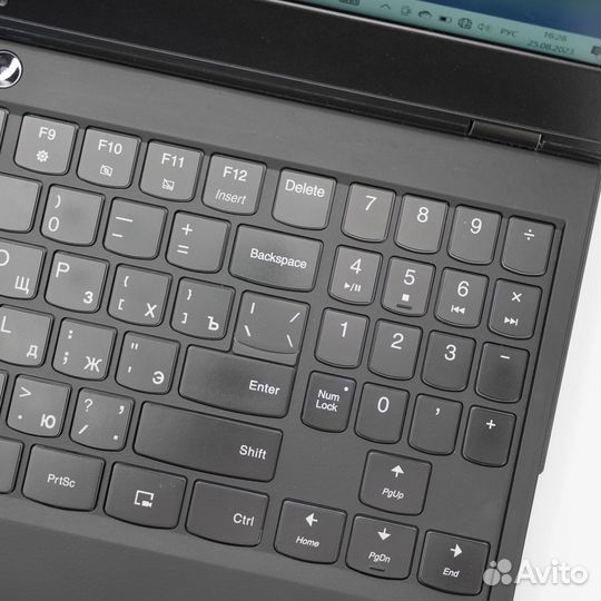 Lenovo Legion Y540 RTX 2060/i7-9750H/16GB/1TB