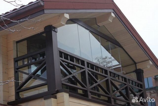 Безрамное остекление частного дома и дачи