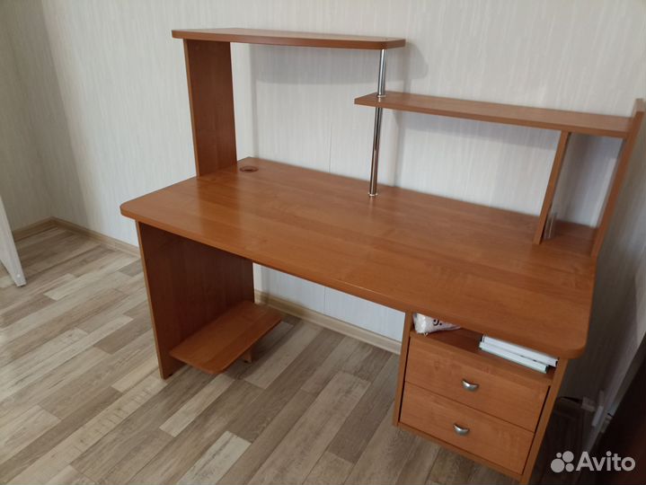 Компьютерный стол бу