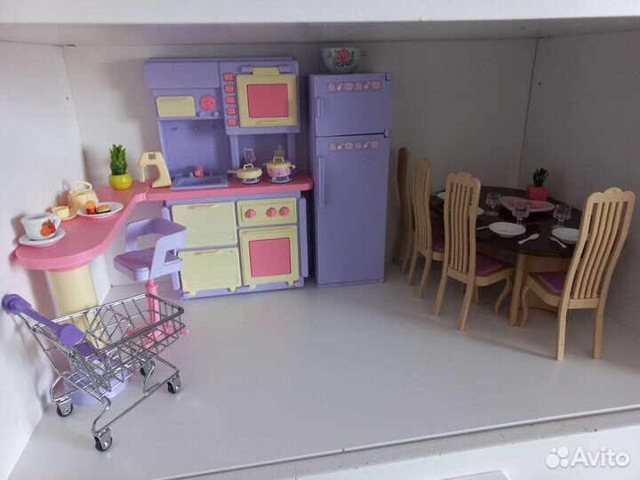 Кухня для кукол барби с посудой и продуктами