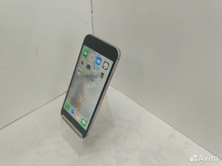 iPhone 6S, 32 ГБ