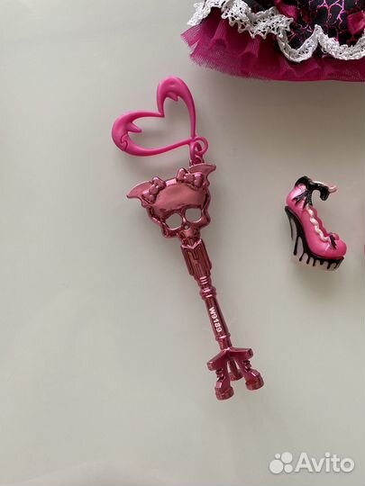 Запчасти для монстер хай одежда