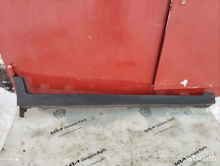 Накладка порога правая Hyundai Creta 1