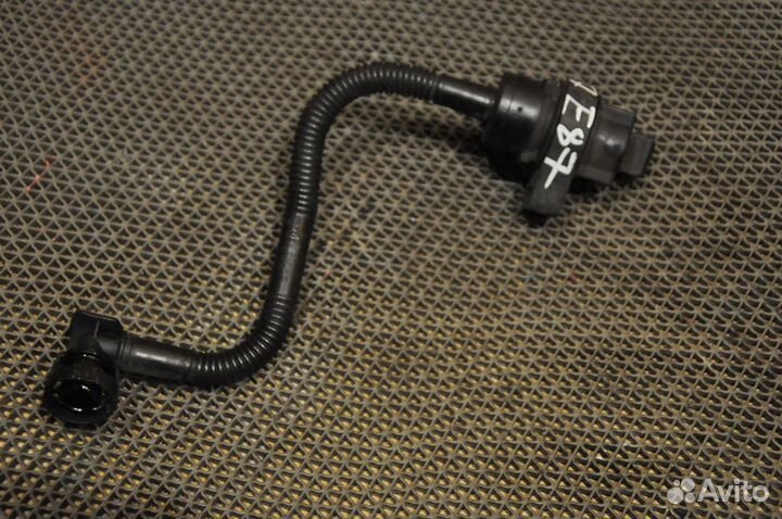 Клапан вентиляции BMW 1 series E87