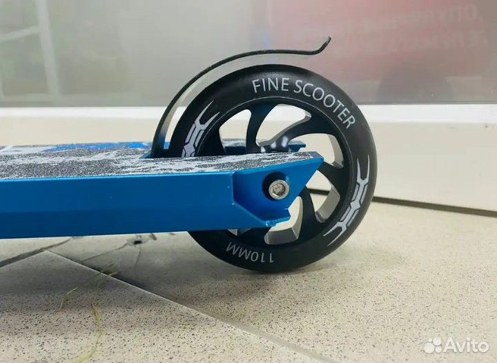 Трюковой самокат