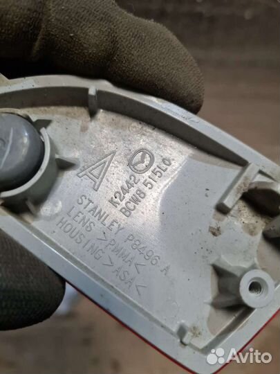 Катафот Отражатель заднего бампера Mazda 3 BL