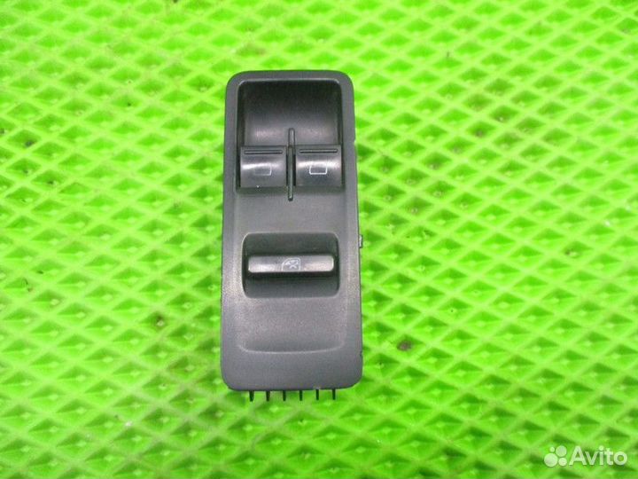 Блок управления стеклоподъемниками Volkswagen Polo 5 MK5