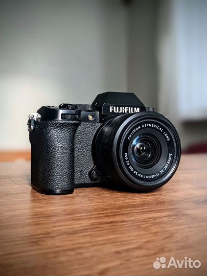 Fujifilm X-S10 Kit XC 15-45mm + доп. объектив 35mm
